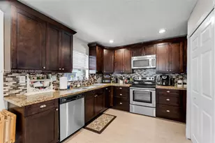 2671 SW 99th Ct, Miami, FL 33165 - Photo 26