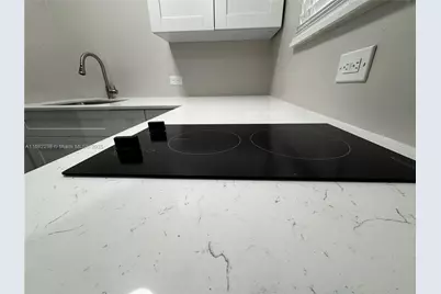 2377 NW 35th St #utilities included, Miami, FL 33142 - Photo 4