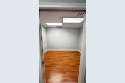 814 Ponce De Leon Blvd #317, Coral Gables, FL 33134 - Photo 6