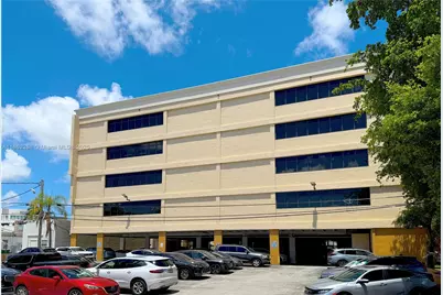 814 Ponce De Leon Blvd #317, Coral Gables, FL 33134 - Photo 2