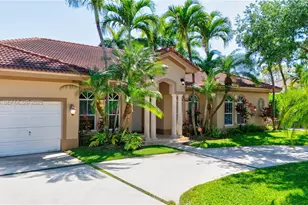 8366 SW 193rd St, Cutler Bay, FL 33157 - Photo 1