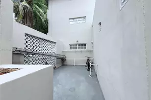 6580 Santona St, Coral Gables, FL 33146 - Photo 20