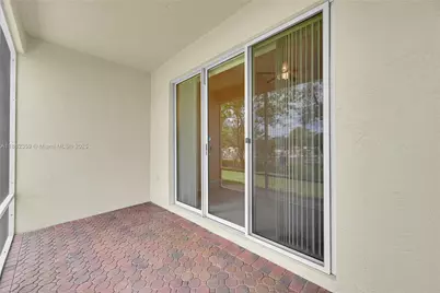 7401 S Aragon Blvd #5, Sunrise, FL 33313 - Photo 6