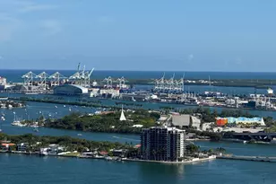 700 NE 24th St, Miami, FL 33137 - Photo 12
