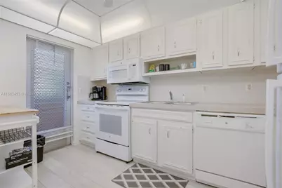 4502 N Federal Hwy #334D, Lighthouse Point, FL 33064 - Photo 6