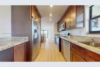 15840 SW 105th Ct, Miami, FL 33157 - Photo 10