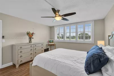 9320 S Hollybrook Lake Dr #203, Pembroke Pines, FL 33025 - Photo 6