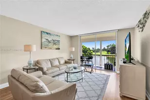 9320 S Hollybrook Lake Dr, Pembroke Pines, FL 33025 - Photo 1