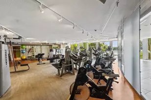 2641 N Flamingo Rd, Sunrise, FL 33323 - Photo 28