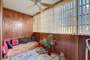 1401 NE Miami Gardens Dr, Miami, FL 33179 - Photo 28