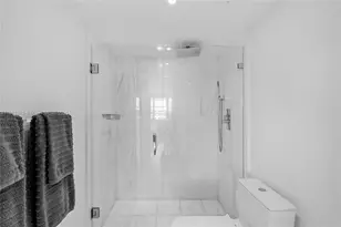 1500 Bay Rd, Miami Beach, FL 33139 - Photo 58