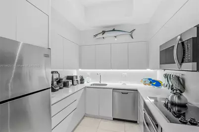 1500 Bay Rd #1548S, Miami Beach, FL 33139 - Photo 14