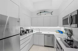 1500 Bay Rd, Miami Beach, FL 33139 - Photo 14