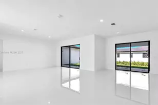 15455 SW 232nd St, Miami, FL 33170 - Photo 20