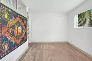 20350 Highland Lakes Blvd, Miami, FL 33179 - Photo 34