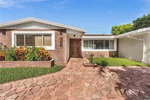 20350 Highland Lakes Blvd, Miami, FL 33179 - Photo 6