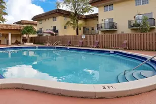 8600 SW 109th Ave, Miami, FL 33173 - Photo 6