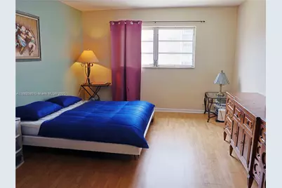 319 NE 14th Ave #505, Hallandale Beach, FL 33009 - Photo 10