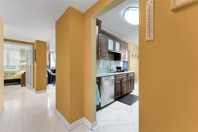 3800 Hillcrest Dr #412, Hollywood, FL 33021 - Photo 4