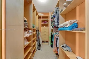 3800 Hillcrest Dr, Hollywood, FL 33021 - Photo 24