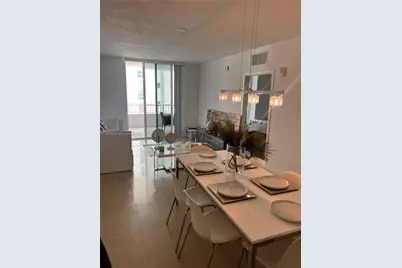 170 SE 14th St #1504, Miami, FL 33131 - Photo 2