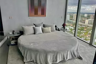 18555 Collins Ave, Sunny Isles Beach, FL 33160 - Photo 30