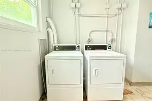 5495 NW 10th Ct, Plantation, FL 33313 - Photo 20