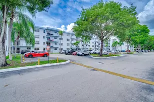 1221 SW 122nd Ave, Miami, FL 33184 - Photo 2