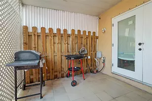 1705 W 57th St, Hialeah, FL 33012 - Photo 22