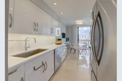 3000 E Island Blvd #801, Aventura, FL 33160 - Photo 10