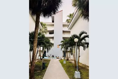 8365 SW 152nd Ave #PH4, Miami, FL 33193 - Photo 2