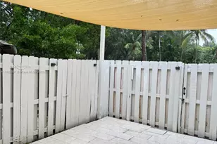 4279 NE 10th Ct, Homestead, FL 33033 - Photo 12