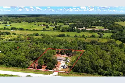881 Woodland Blvd, Clewiston, FL 33440 - Photo 2