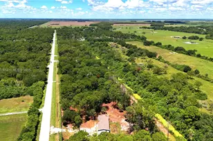 881 Woodland Blvd, Clewiston, FL 33440 - Photo 12
