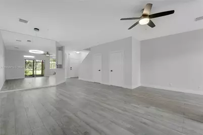 108 Lighthouse Cir #E, Tequesta, FL 33469 - Photo 10