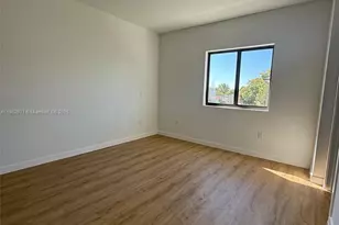400 SW 1st St, Florida City, FL 33034 - Photo 14