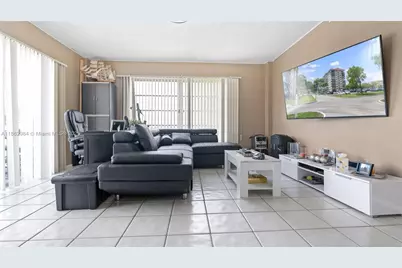 4174 Inverrary Dr #502, Lauderhill, FL 33319 - Photo 8