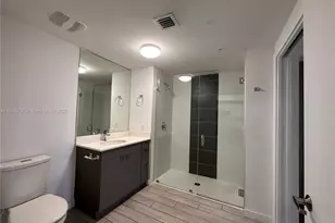 321 NE 26th St, Miami, FL 33137 - Photo 16