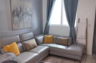 2755 SE 16th Ave, Homestead, FL 33035 - Photo 2