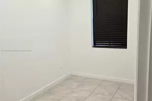 490 NE 12th St, Florida City, FL 33034 - Photo 6