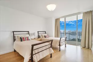 18671 Collins Ave, Sunny Isles Beach, FL 33160 - Photo 26