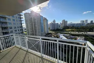 19501 W Country Club Dr, Aventura, FL 33180 - Photo 8