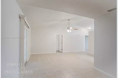 3966 SW Brunswick St, Port Saint Lucie, FL 34953 - Photo 16