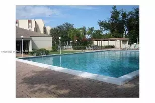 3150 W Rolling Hills Cir, Davie, FL 33328 - Photo 12