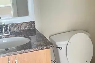 3150 W Rolling Hills Cir, Davie, FL 33328 - Photo 6