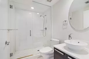 2950 NE 188th St, Aventura, FL 33180 - Photo 14