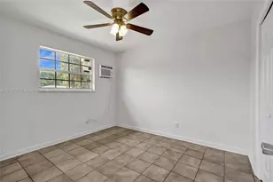 [Address not provided], Opa-Locka, FL 33054 - Photo 8