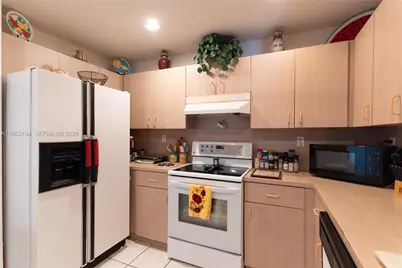 11680 SW 92nd St, Miami, FL 33176 - Photo 16