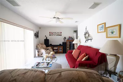 11680 SW 92nd St, Miami, FL 33176 - Photo 10