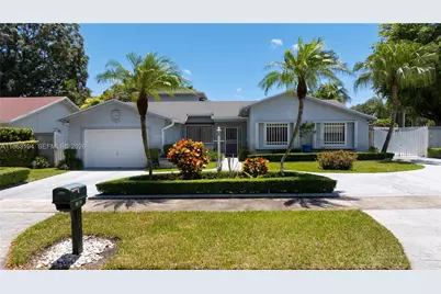 11680 SW 92nd St, Miami, FL 33176 - Photo 6